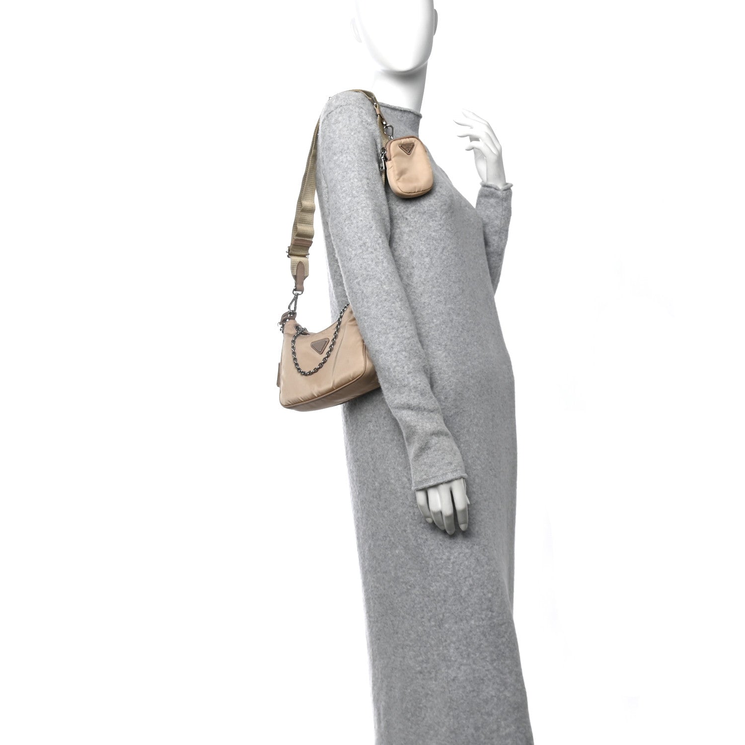 Prada Nylon Re-Edition 2005 Shoulder Bag Cammeo 2 of 12