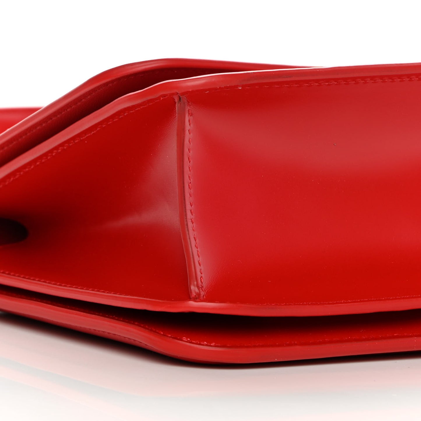 Spazzolato Calfskin Classic BV Classic Bag Bright Red