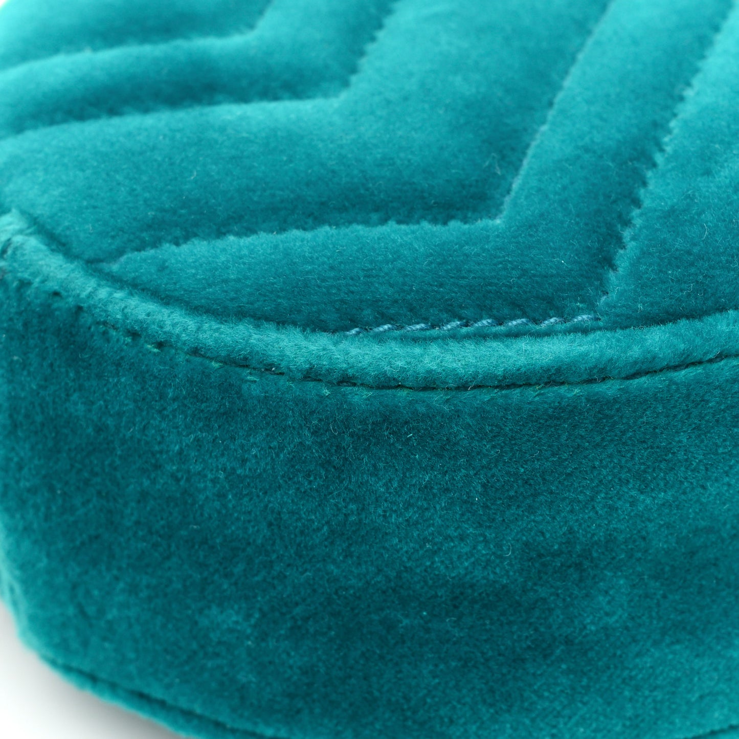 Velvet Matelasse GG Marmont Belt Bag 95 38 Pavone Cyan