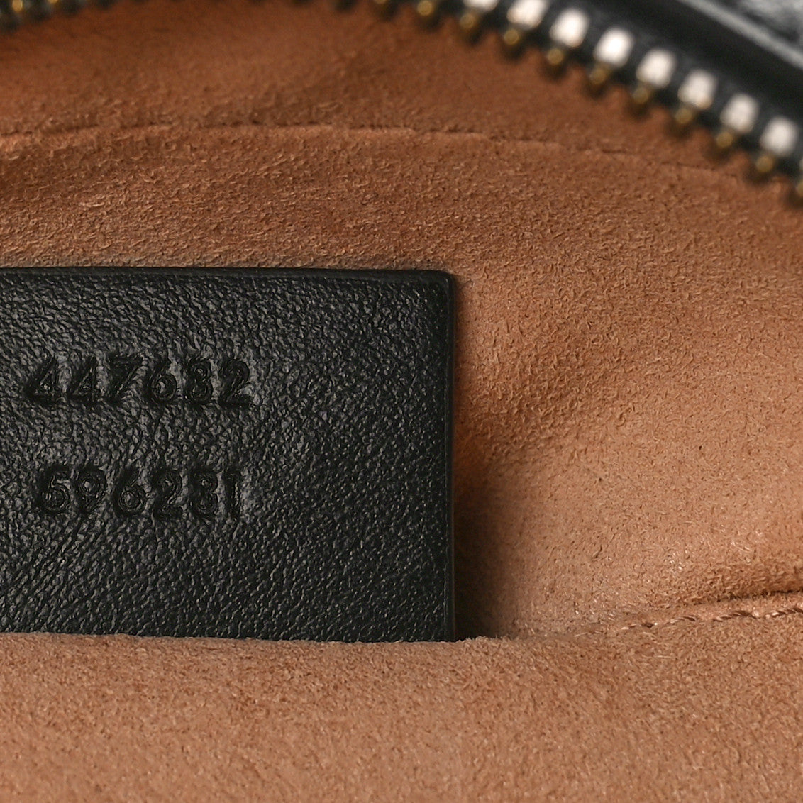 Calfskin Matelasse Small GG Marmont Chain Shoulder Bag Black