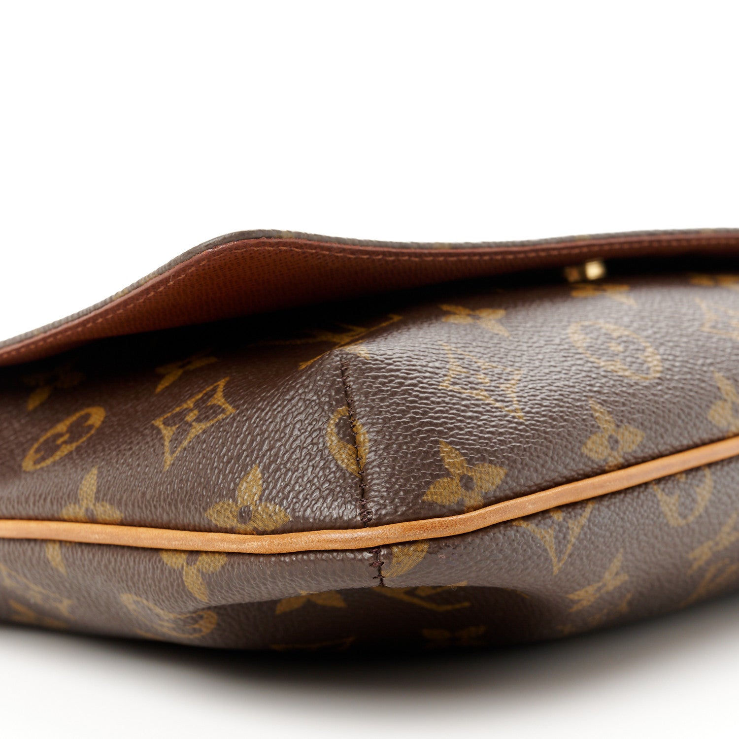 Louis Vuitton Monogram Musette Tango Long Strap 8 of 9