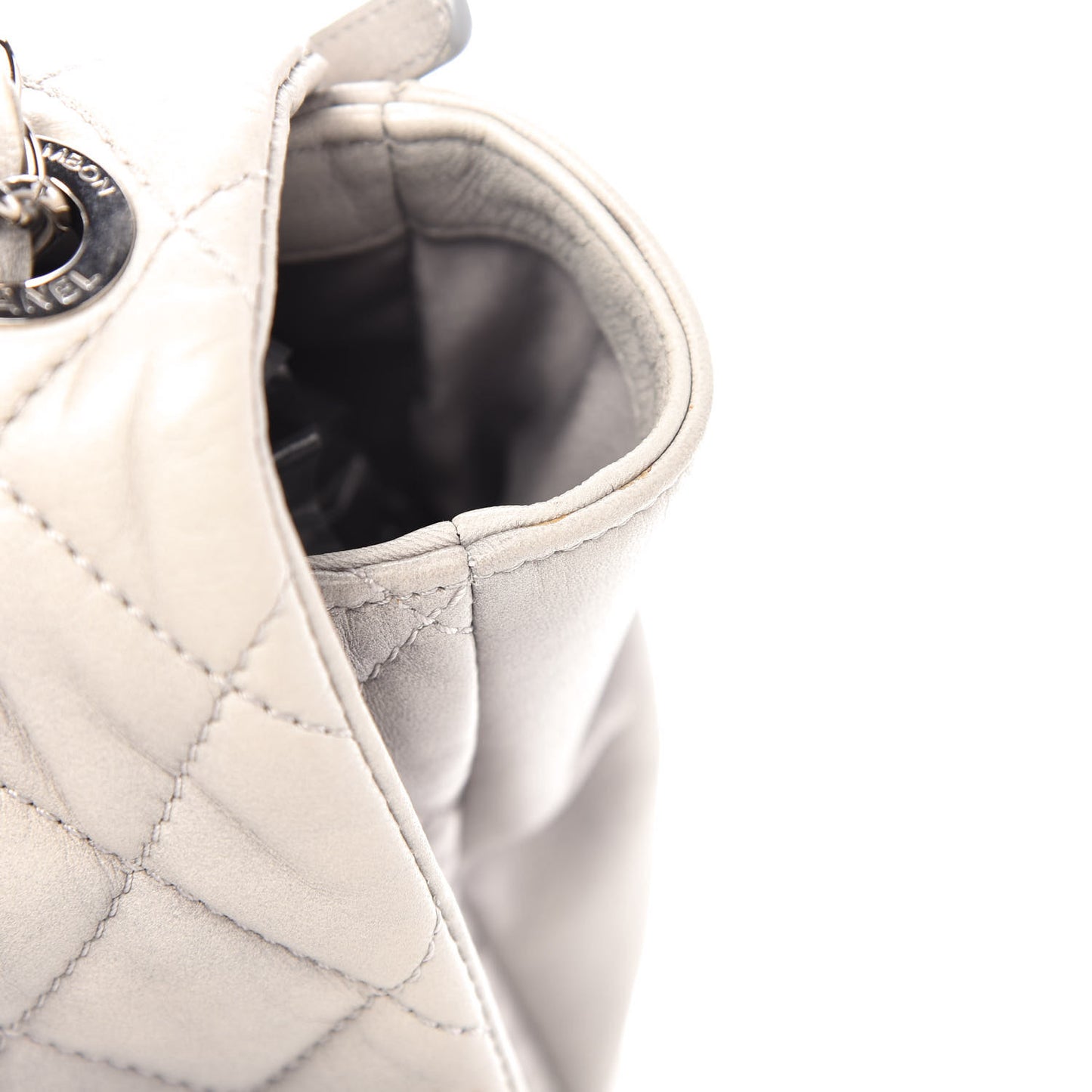 Lambskin Quilted Jumbo Coco Rain Flap Grey