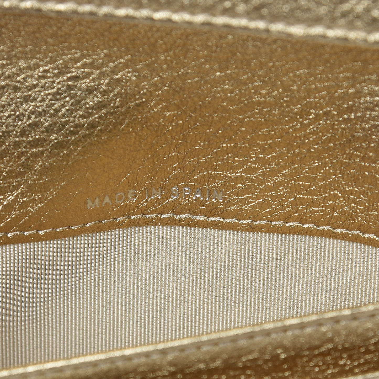 Metallic Calfskin Quilted Reissue Yen Wallet Gold