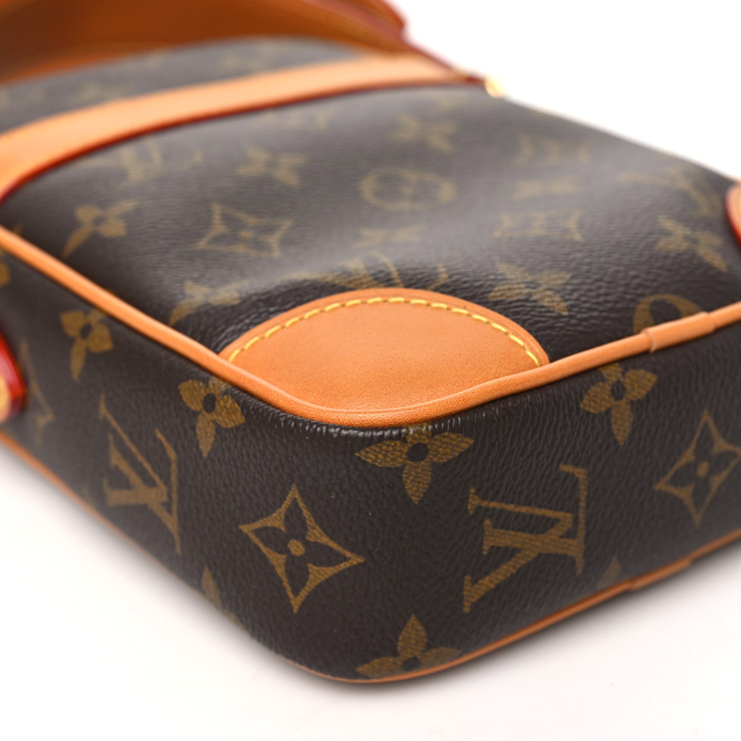 Louis Vuitton Monogram Danube NM 8 of 10