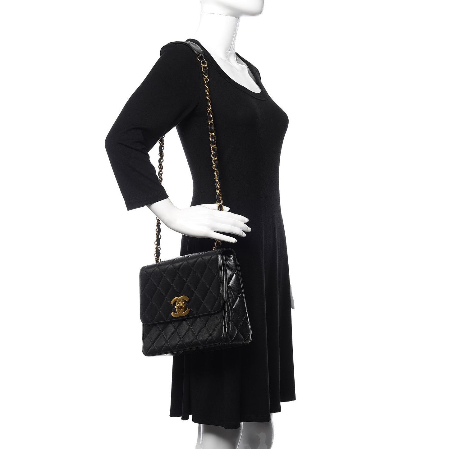 Lambskin Quilted Medium Single Flap Black