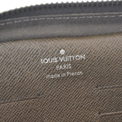 Louis Vuitton Taiga Pavel Grizzli 9 of 11