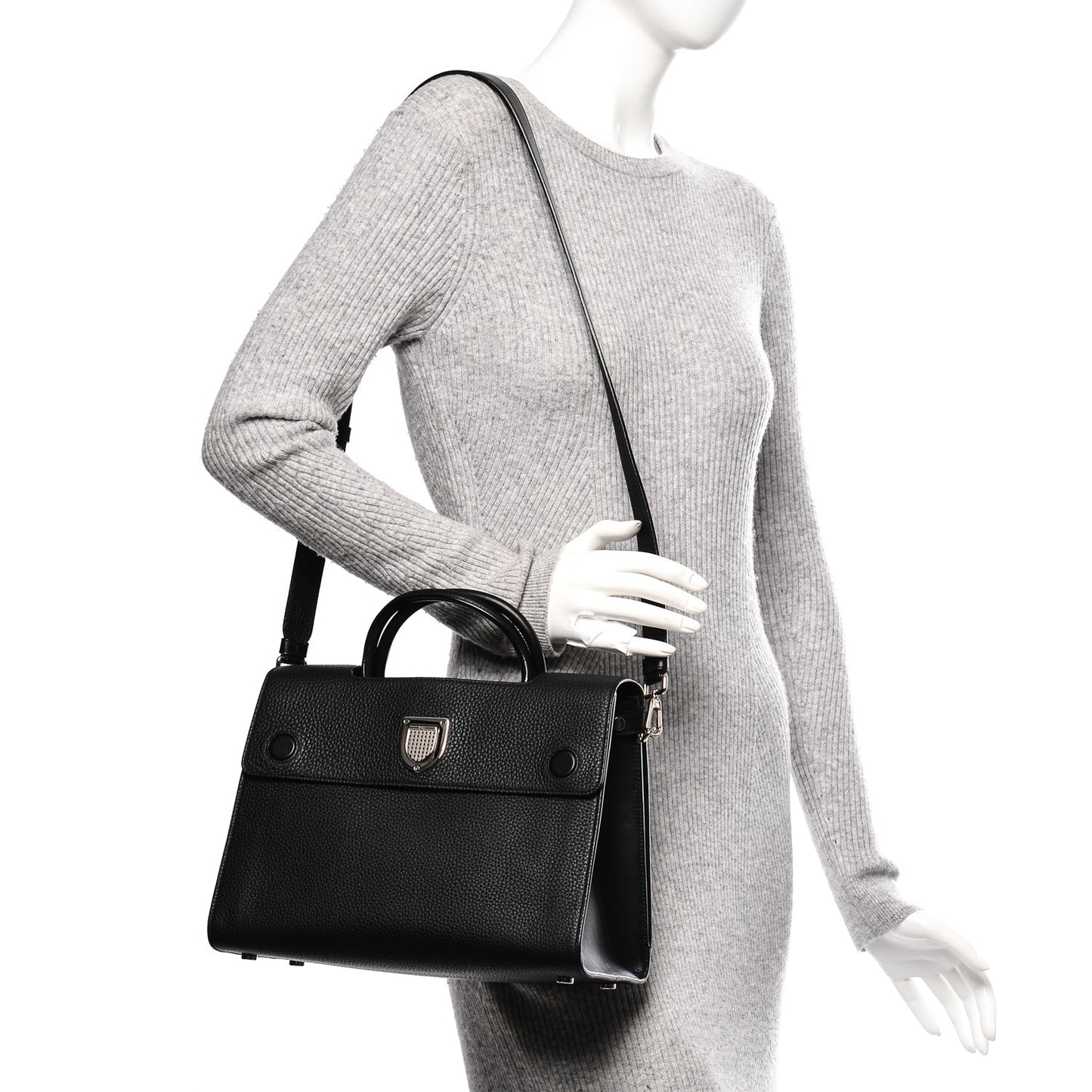 Grained Calfskin Medium Diorever Flap Black