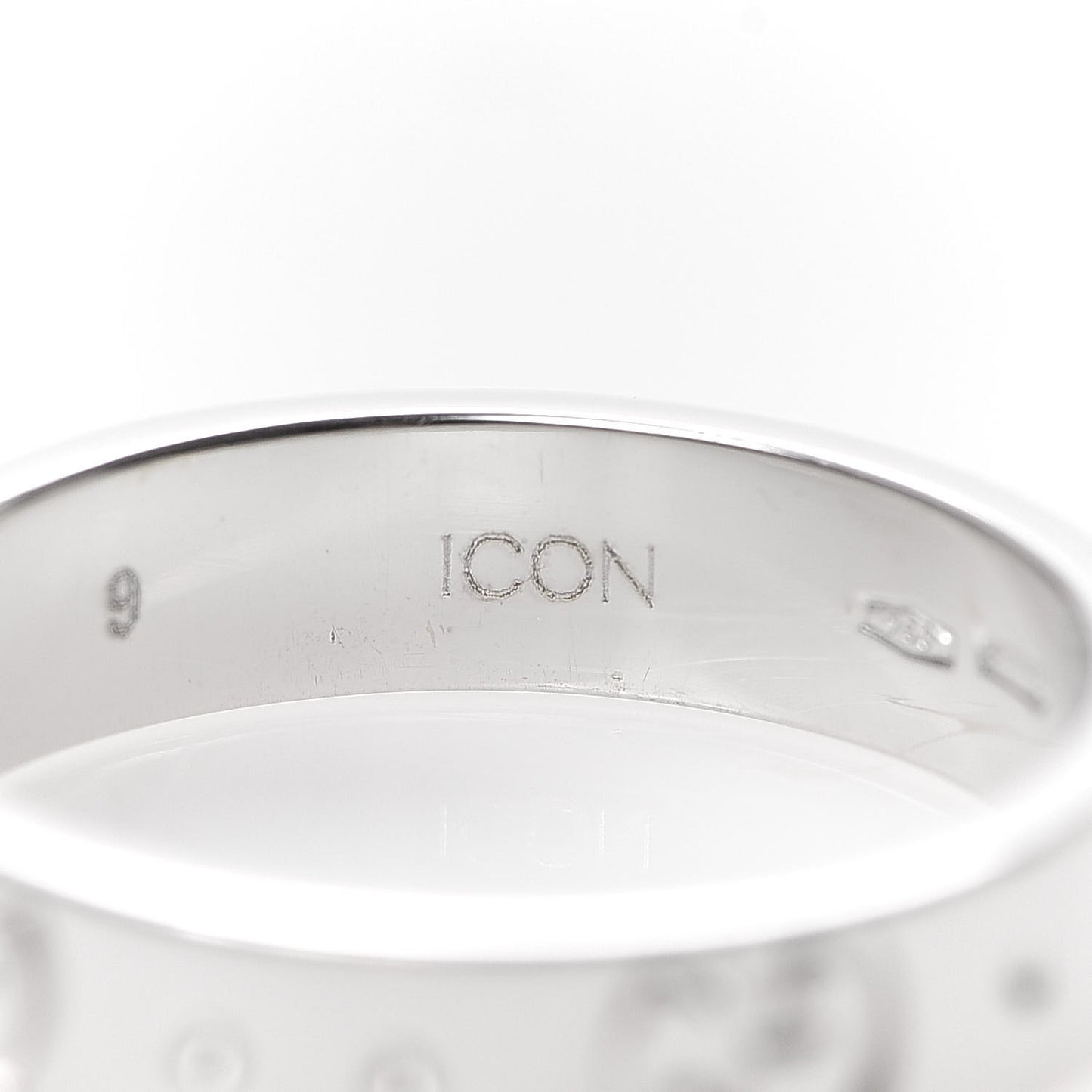 18K White Gold 4mm Icon Thin Band Ring 49 4.75
