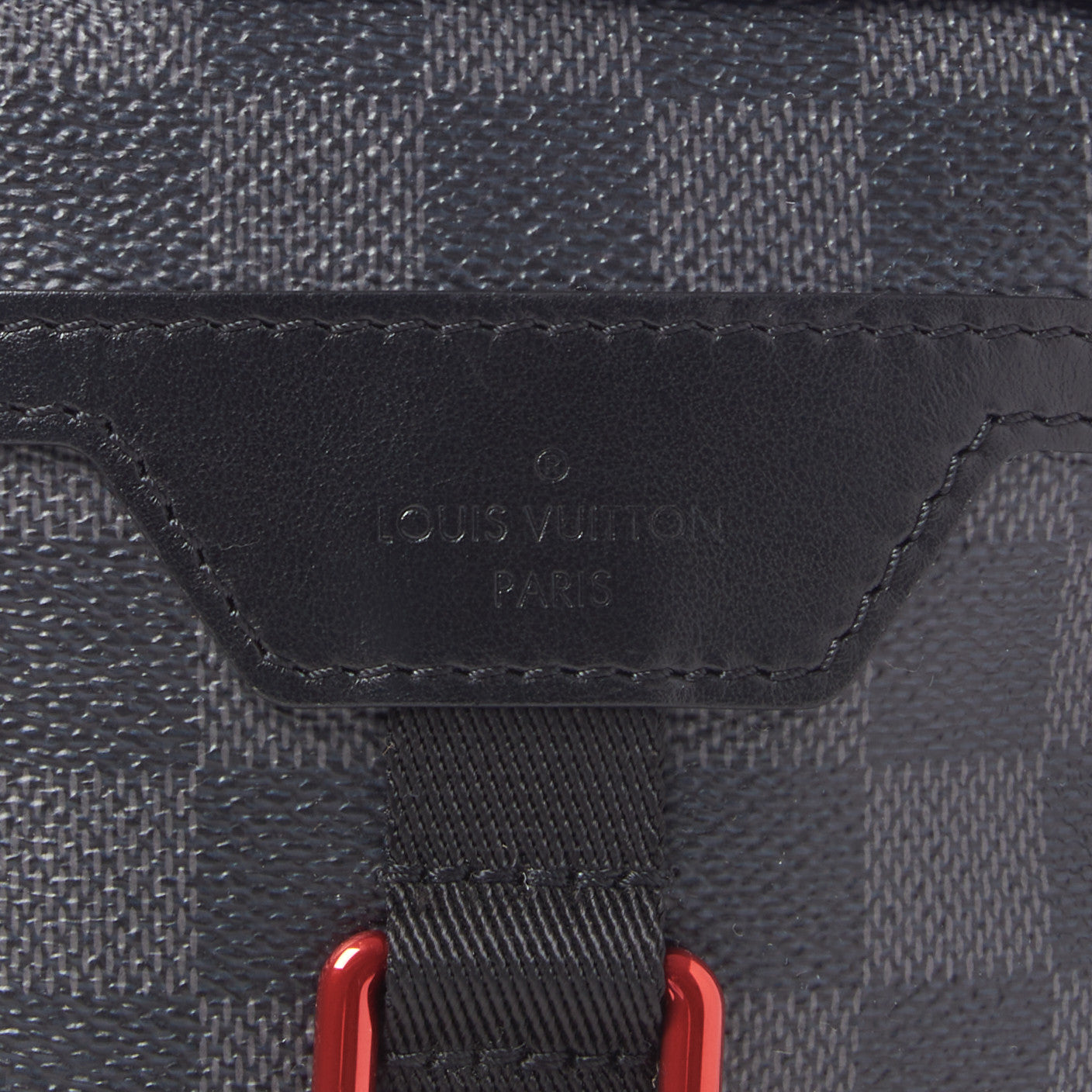 Louis Vuitton Damier Graphite Utility Messenger 7 of 9