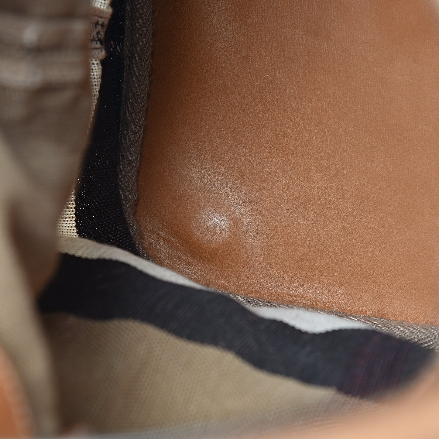 Canvas Mega Check Medium Ashby Hobo Saddle Brown