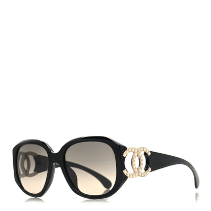 Chanel Acetate Pearl CC Square Sunglasses 71501-A Black 1 of 6