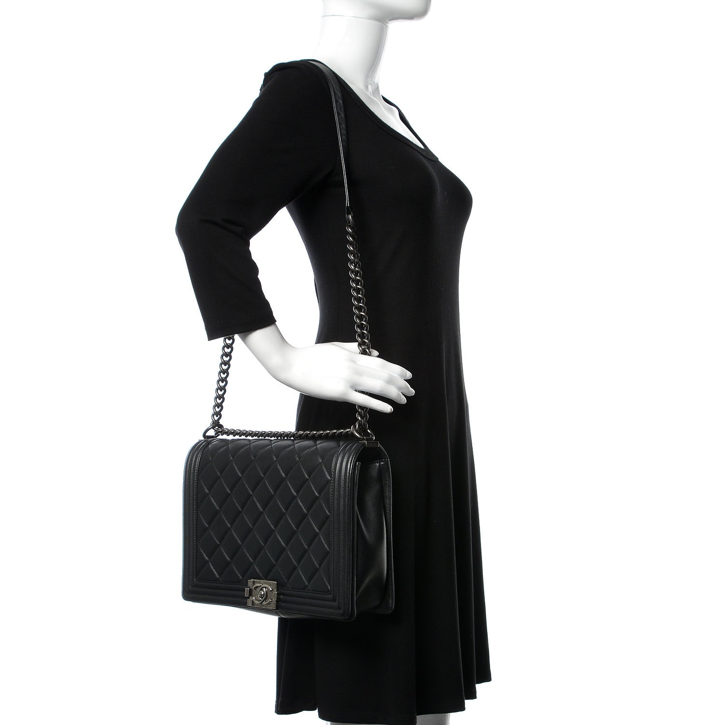 Calfskin Quilted Large Boy Flap Black