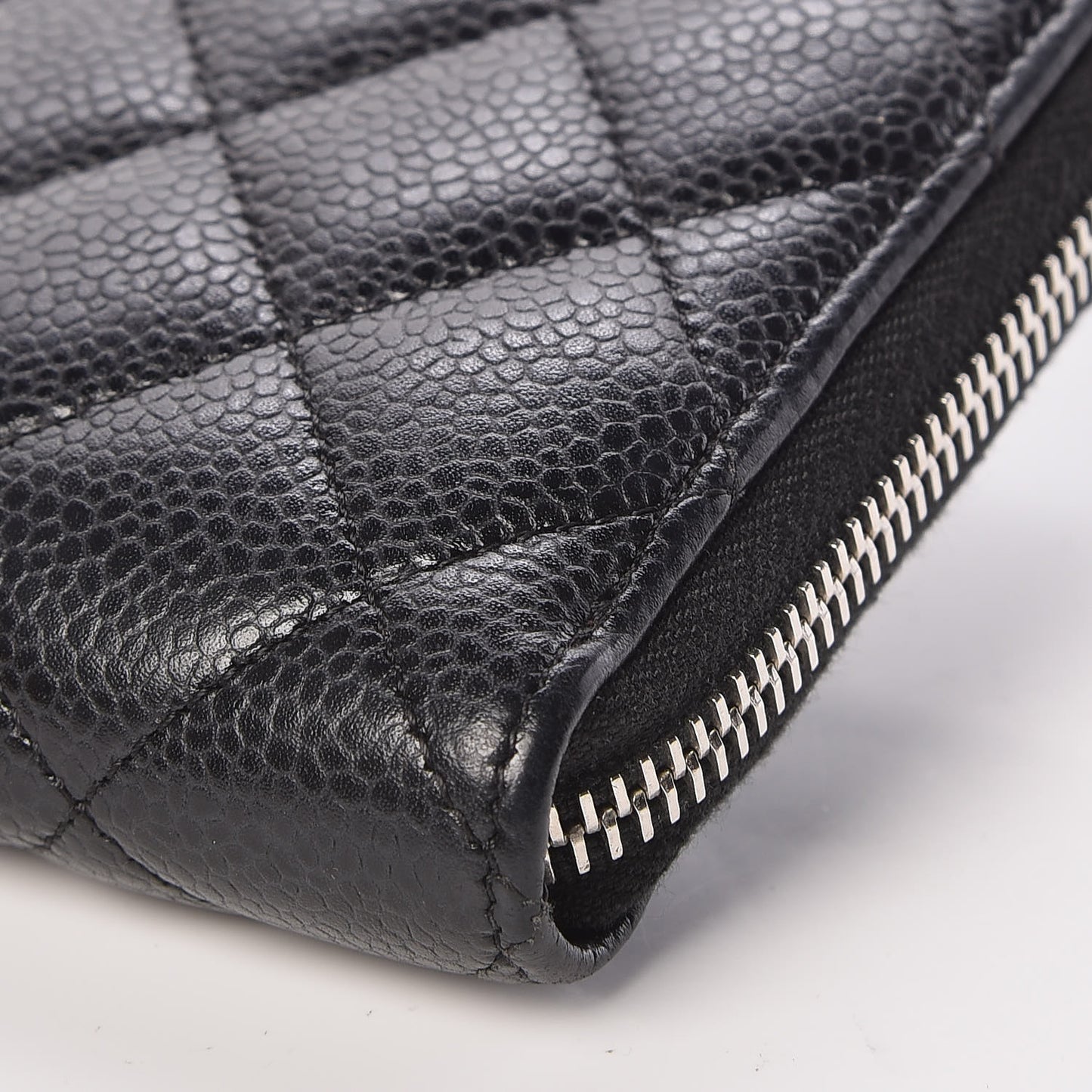 Caviar Quilted Large Gusset Zip Around Wallet Black