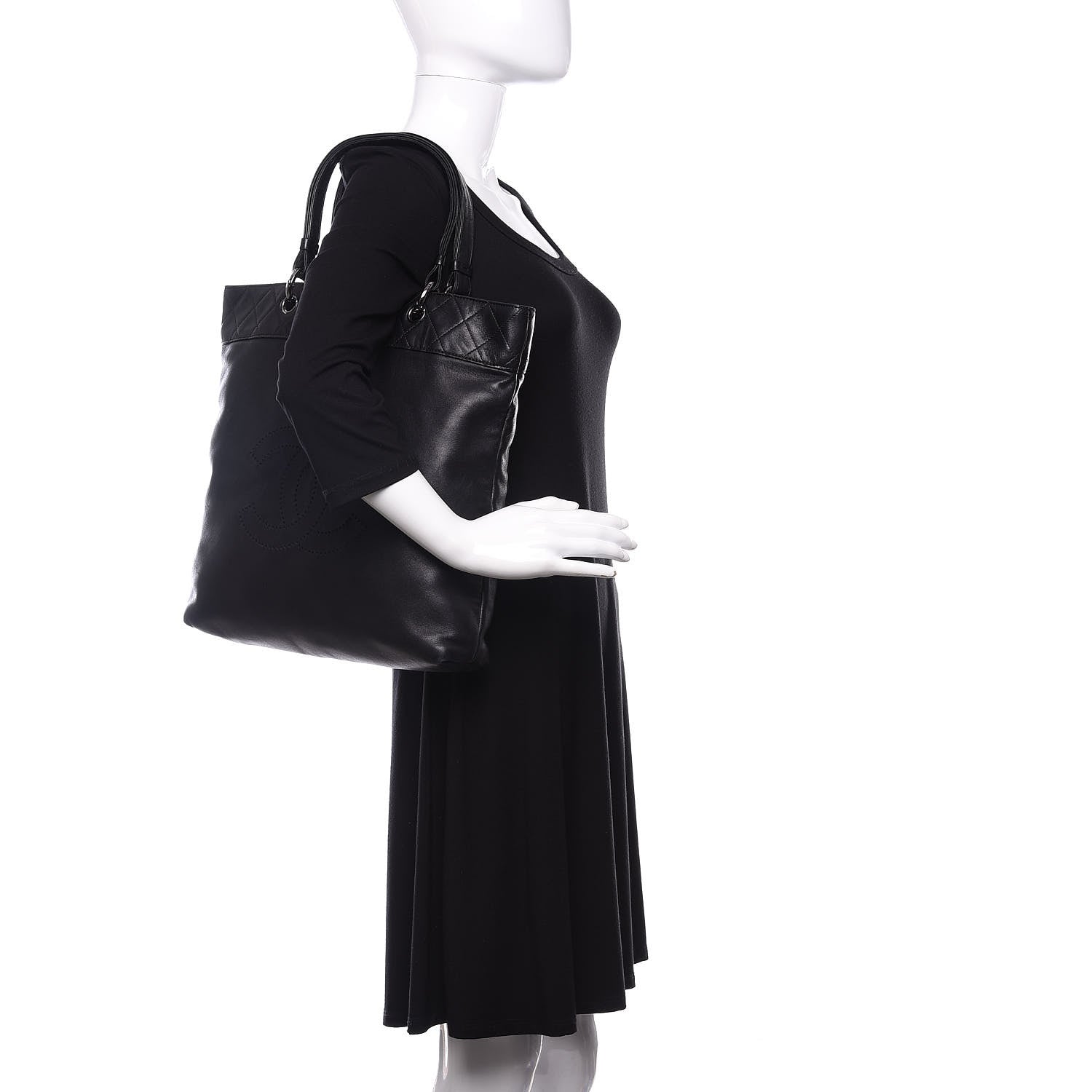 Chanel Lambskin CC Shoulder Bag Black 2 of 11