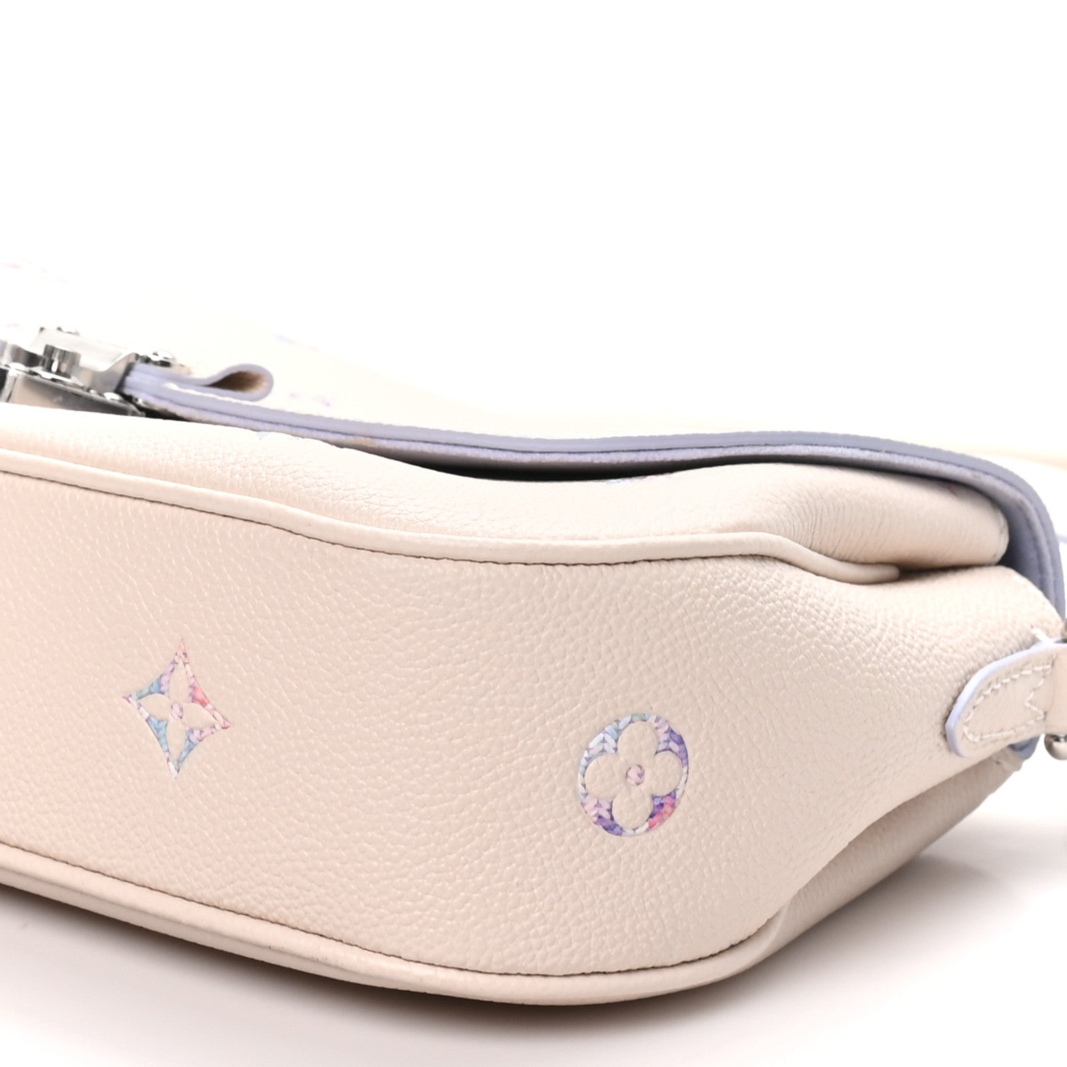 Louis Vuitton Empreinte Bi-Color Pochette Metis Soft PM  Link Quartz 9 of 10