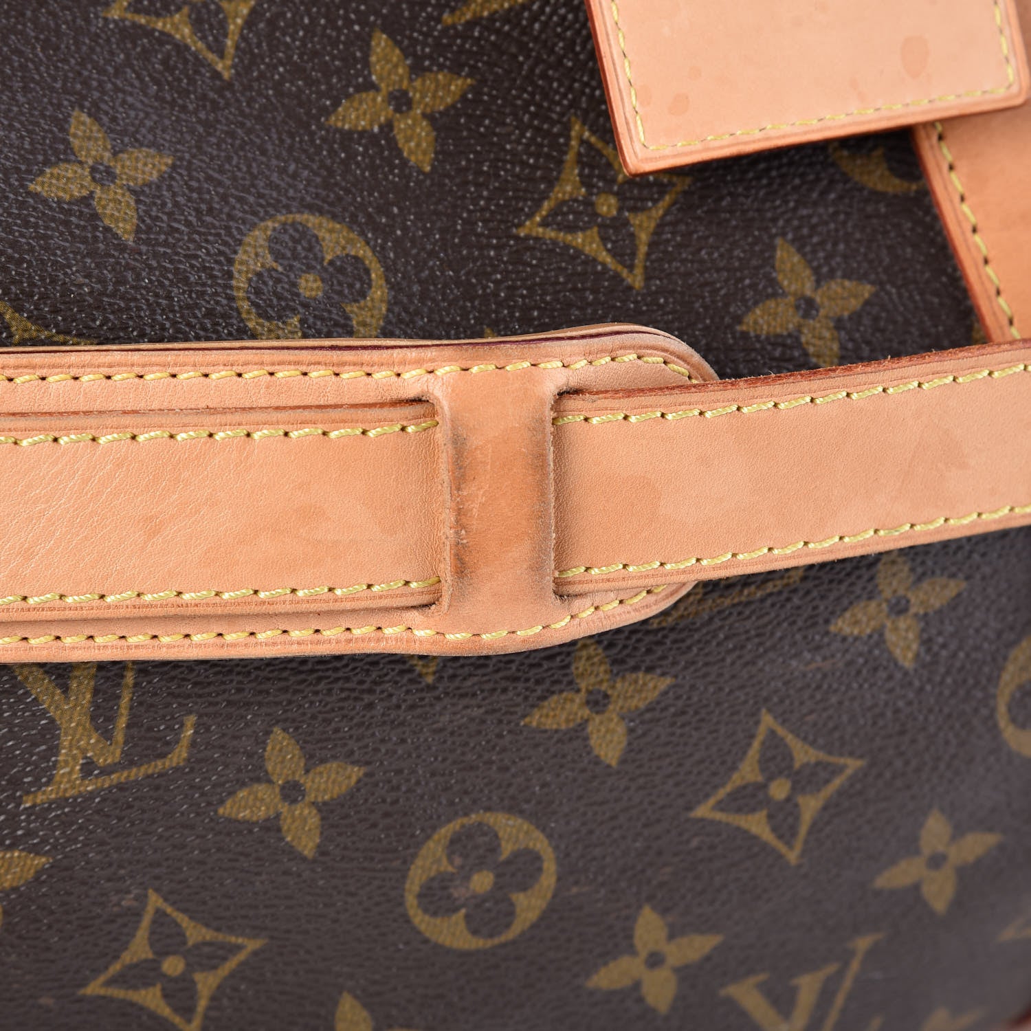 Louis Vuitton Monogram Keepall Bandouliere 50 19 of 22