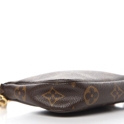 Louis Vuitton Monogram Mini Pochette Accessories 5 of 8