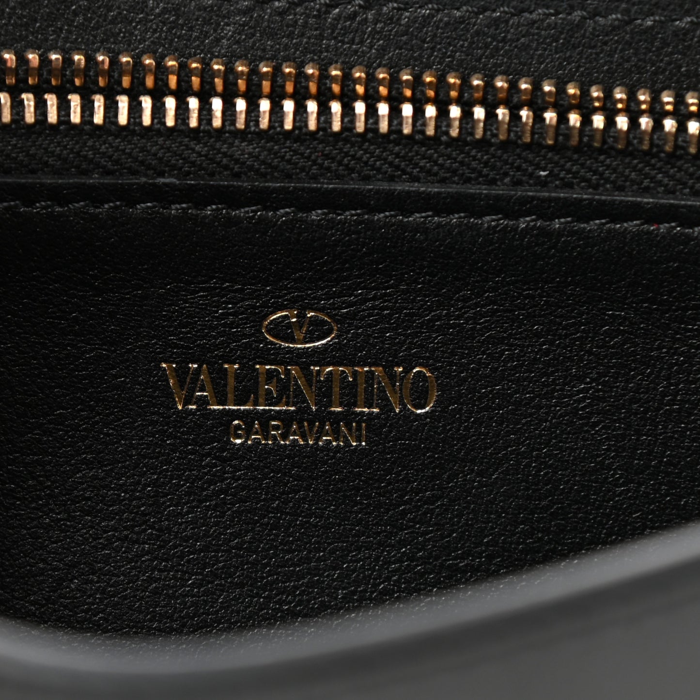 Calfskin Rockstud Phone Case With Chain Black