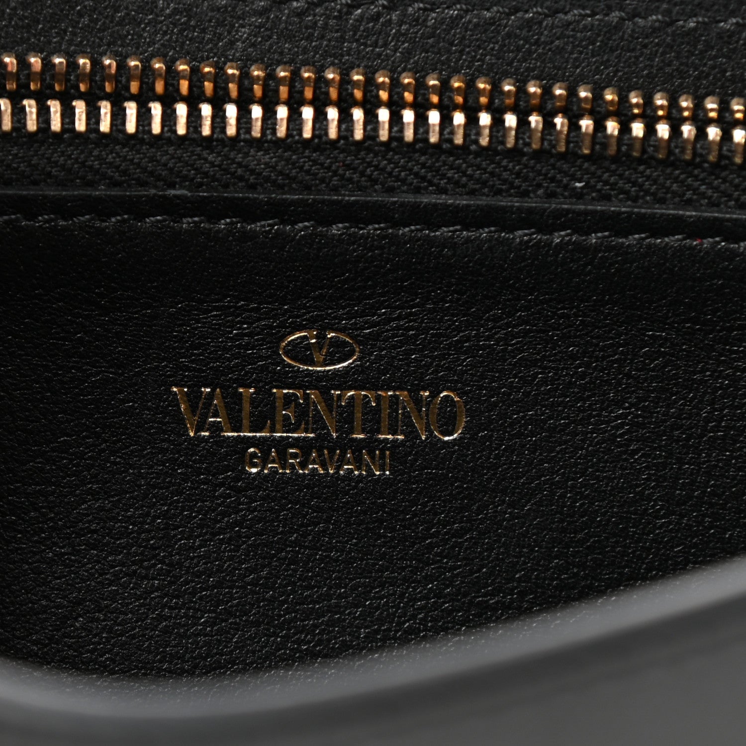 Valentino Garavani Calfskin Rockstud Phone Case With Chain Black 6 of 12