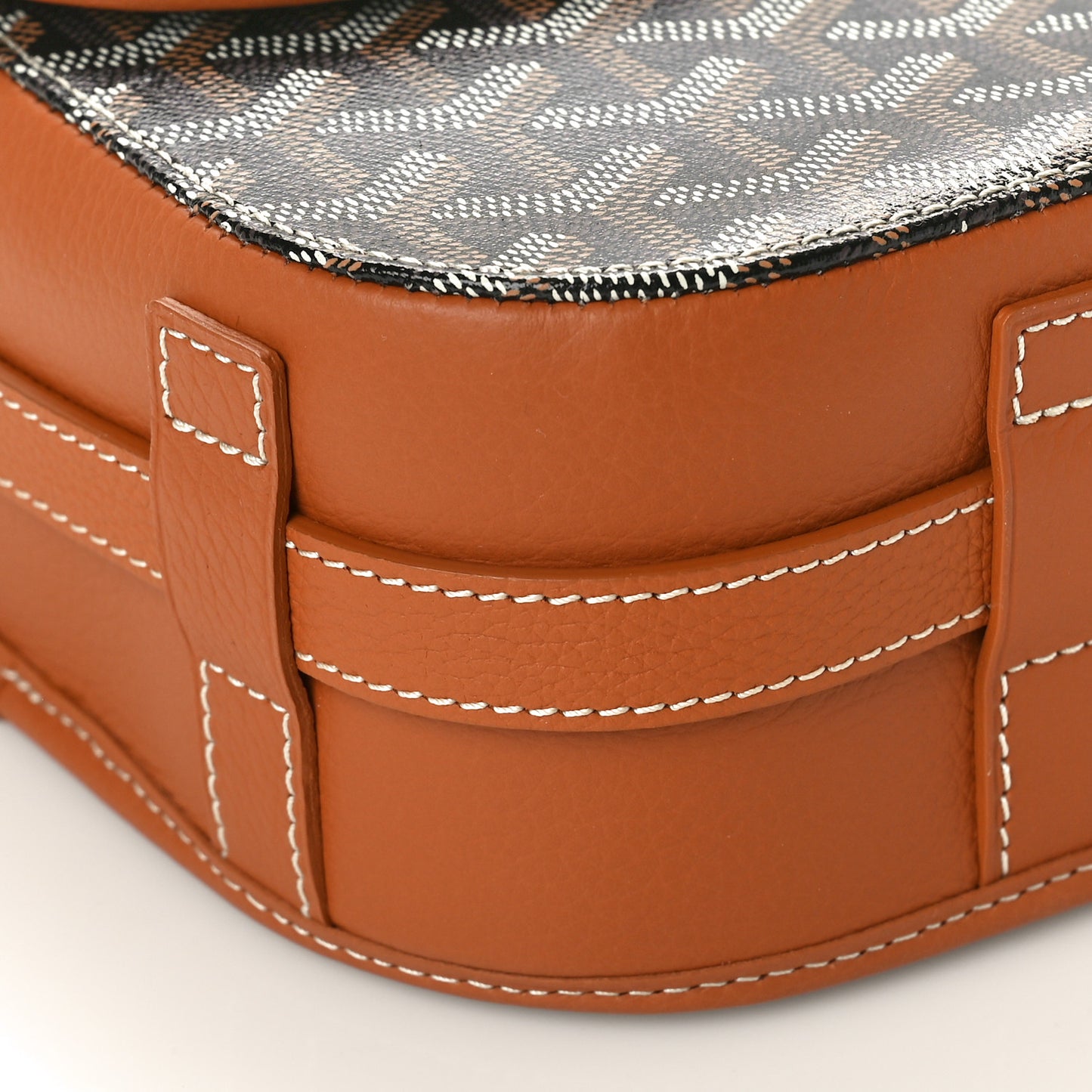 Goyardine Belvedere II MM Messenger Bag Black Gold