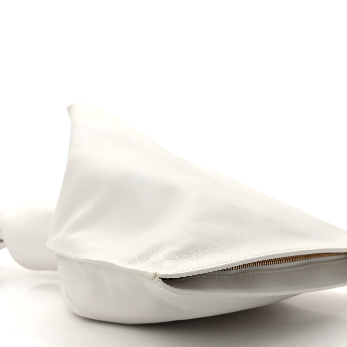 Calfskin Mini BV Twist Chalk