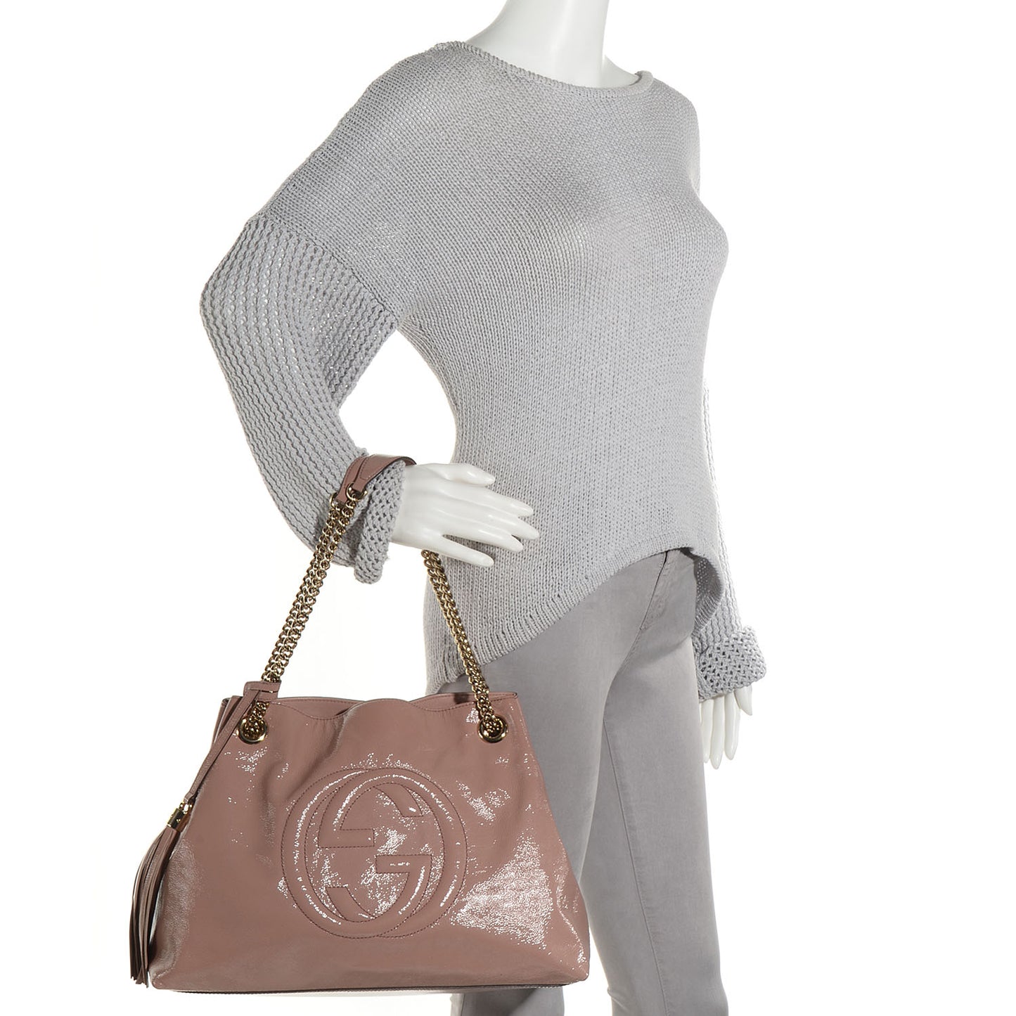 Patent Medium Soho Chain Shoulder Bag Dark Cipria