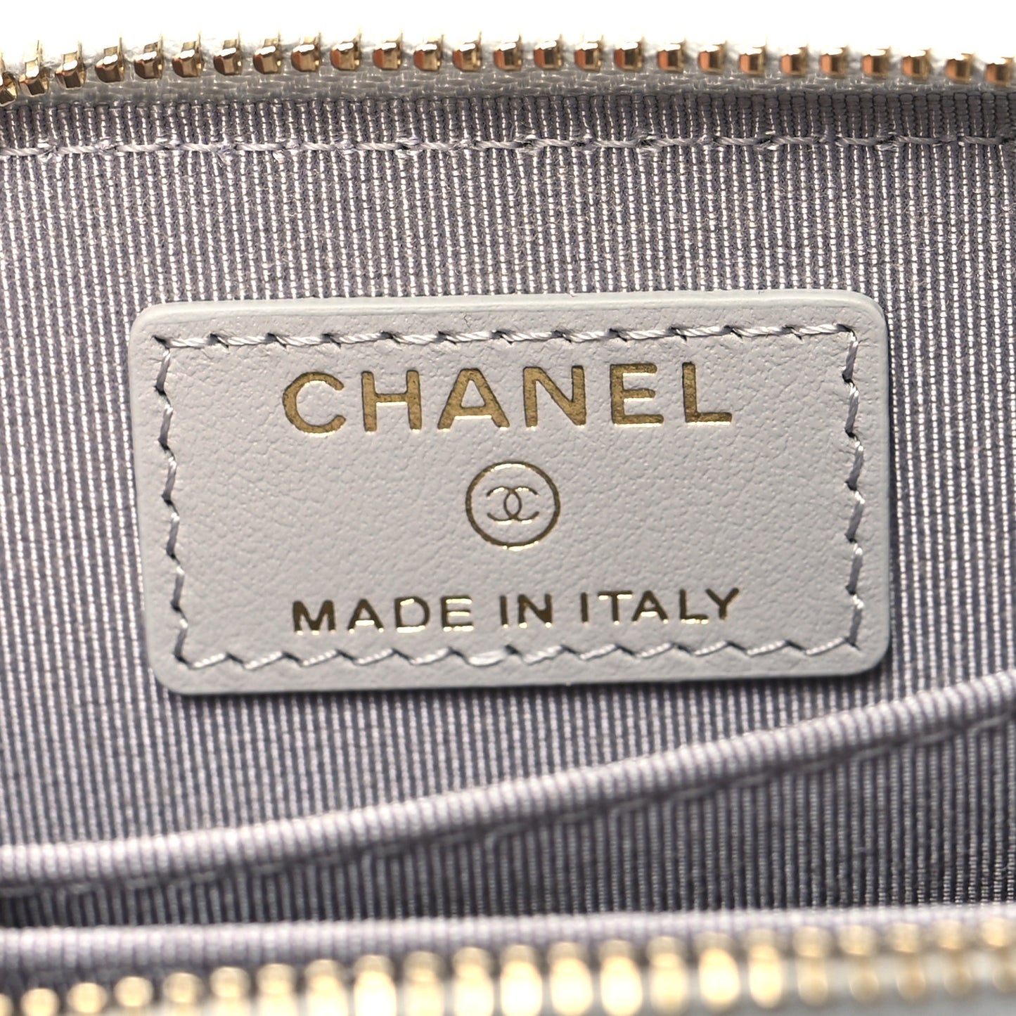 Caviar Quilted Zip Coin Purse Grey