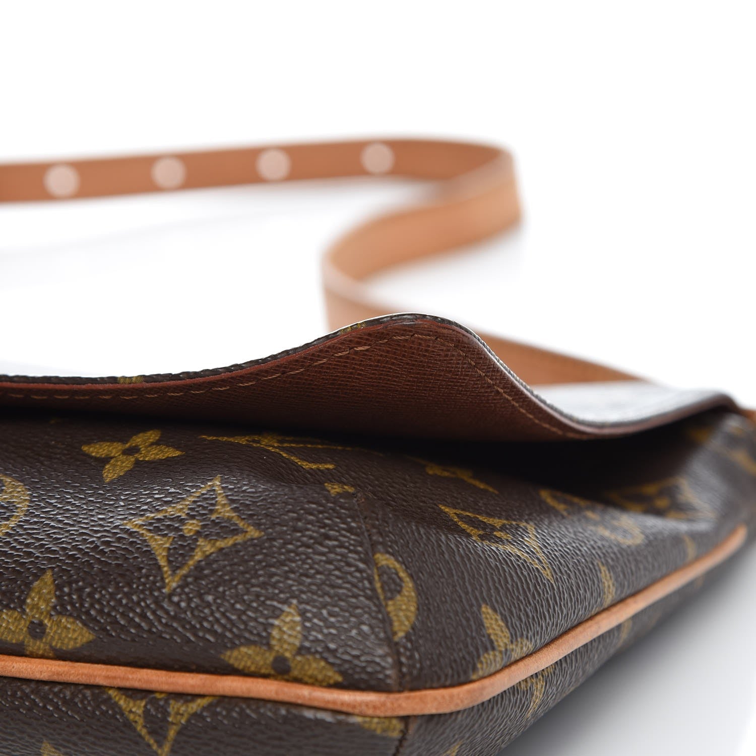 Louis Vuitton Monogram Musette Tango 8 of 11
