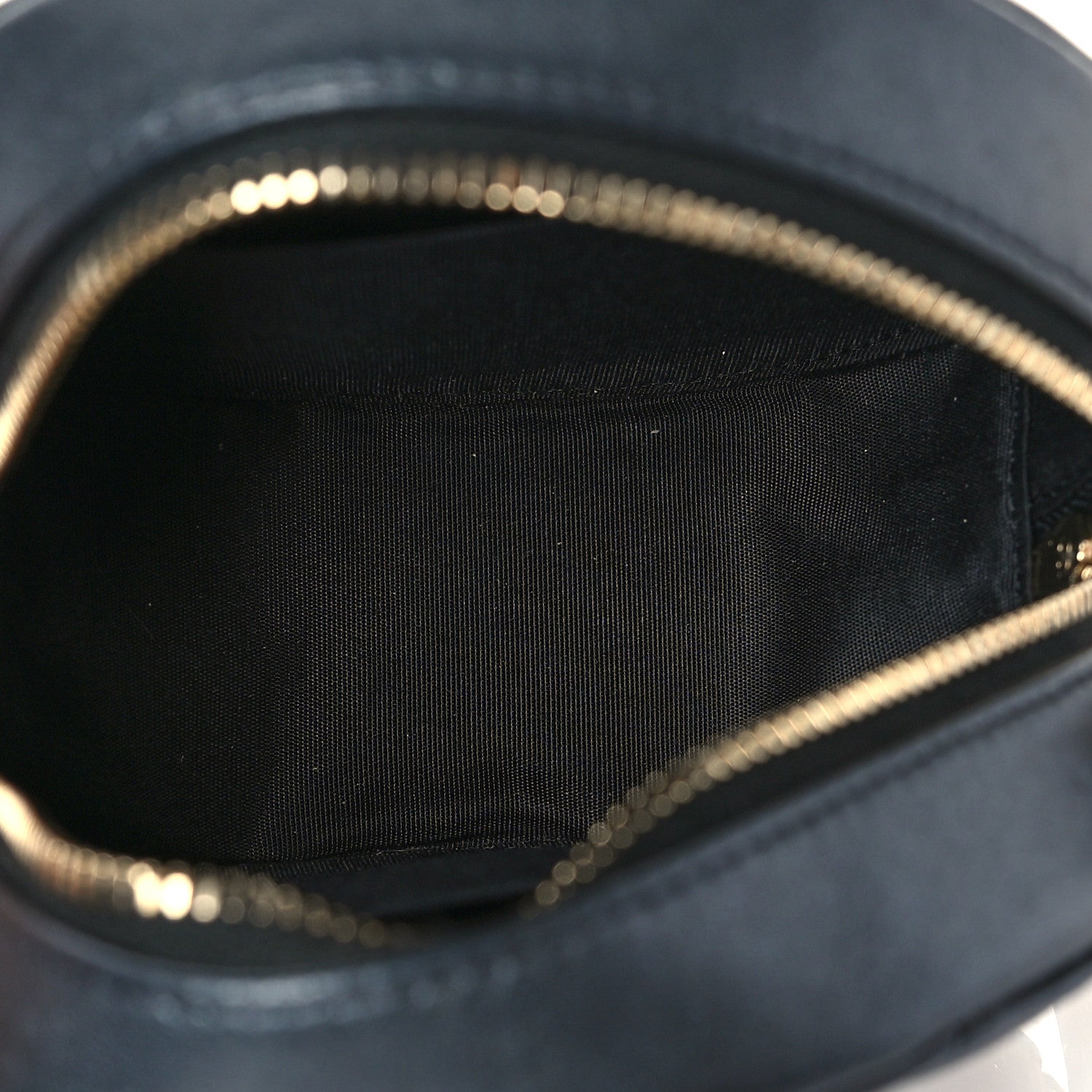 Chanel Iridescent Lambskin Quilted Pearl Round Clutch With Chain Black 5 of 11