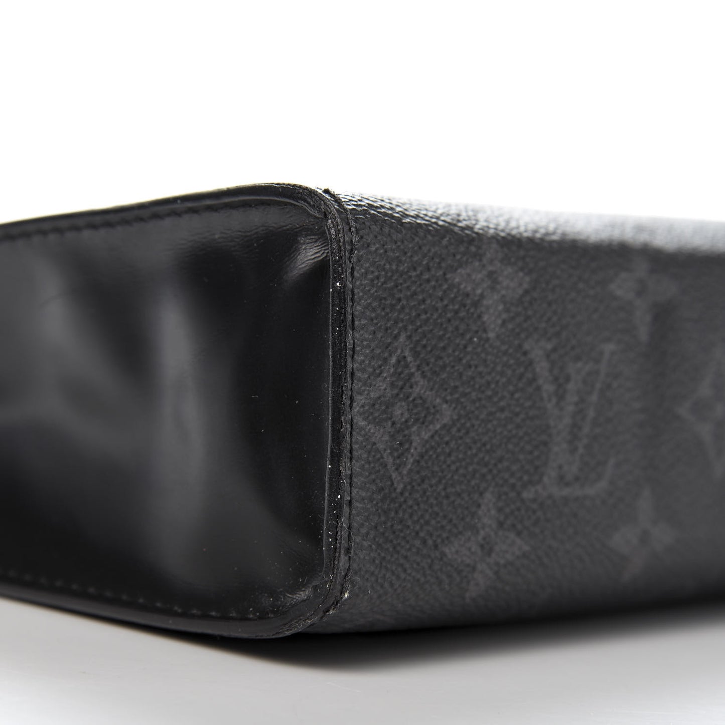 Monogram Eclipse Pochette Voyage MM
