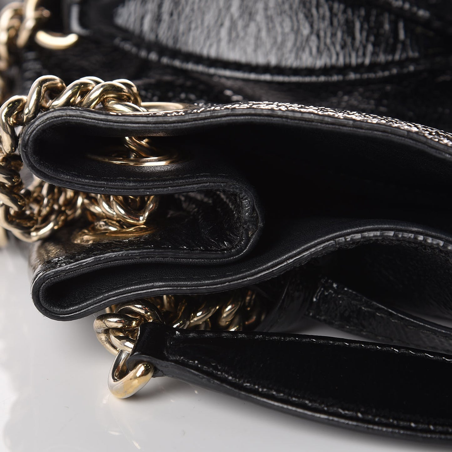 Patent Medium Soho Chain Shoulder Bag Black