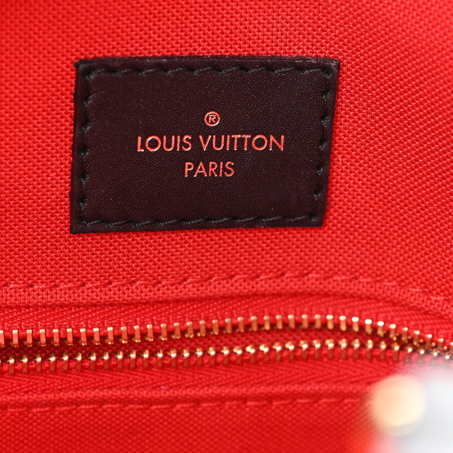 Louis Vuitton Reverse Monogram Giant Onthego MM 6 of 9