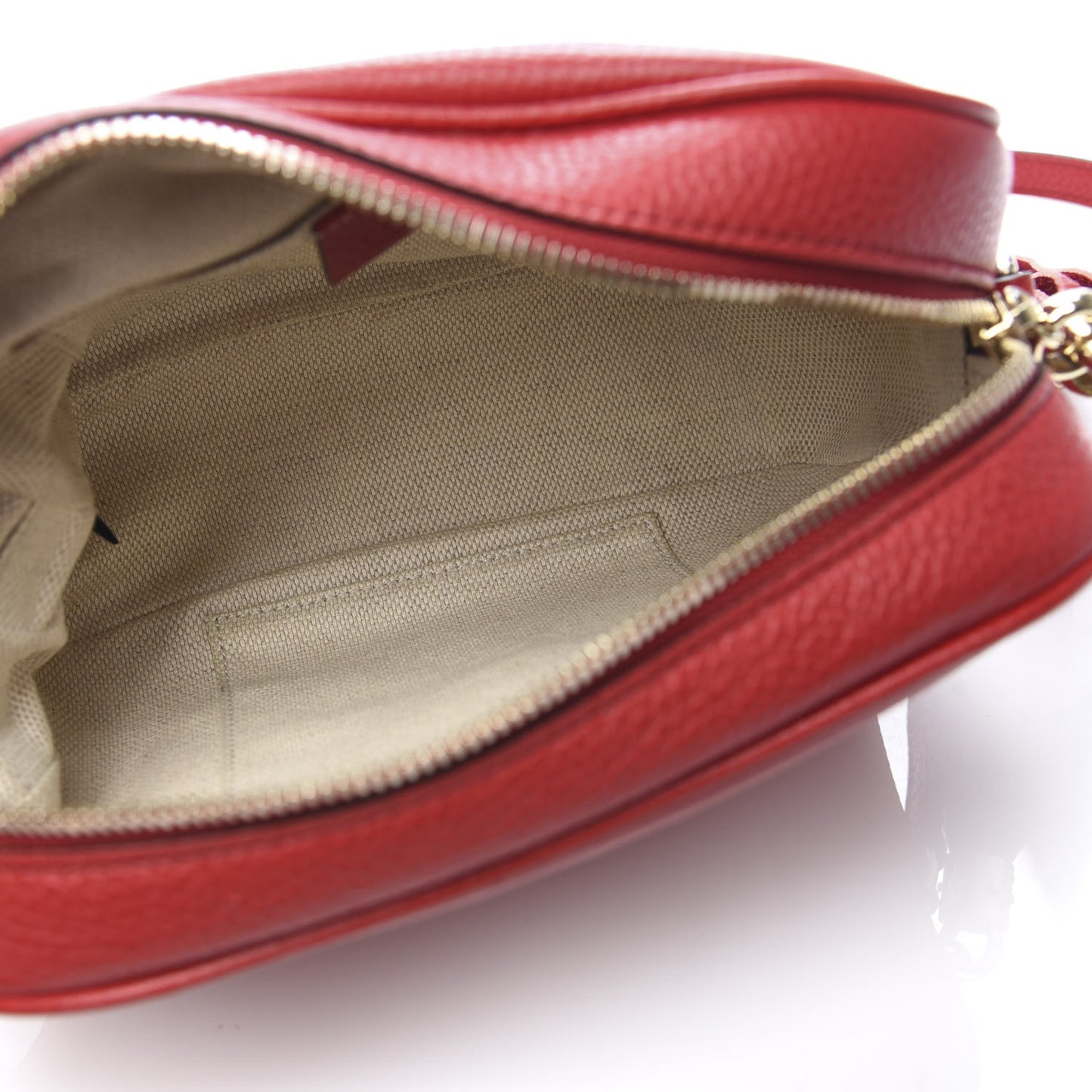 Pebbled Calfskin Small Soho Disco Bag Vibrant Red