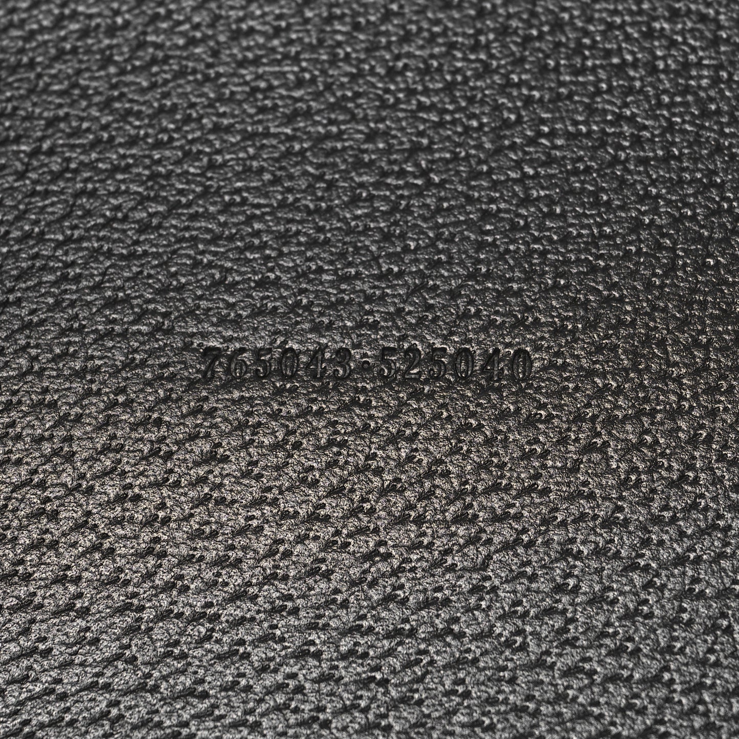 Textured Dollar Calfskin Small Ophidia Shoulder Tote Bag Black