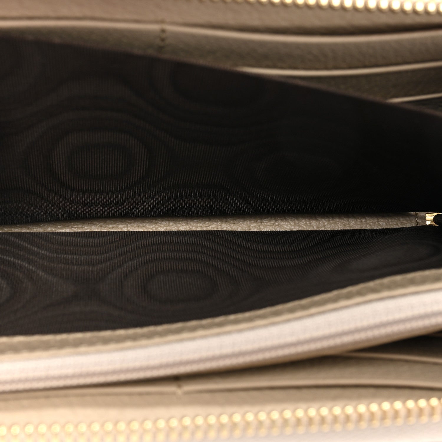 Gucci GG Supreme Monogram Textured Dollar Calfskin Web Ophidia Zip Around Wallet Beige Mystic White Oatmeal 6 of 14
