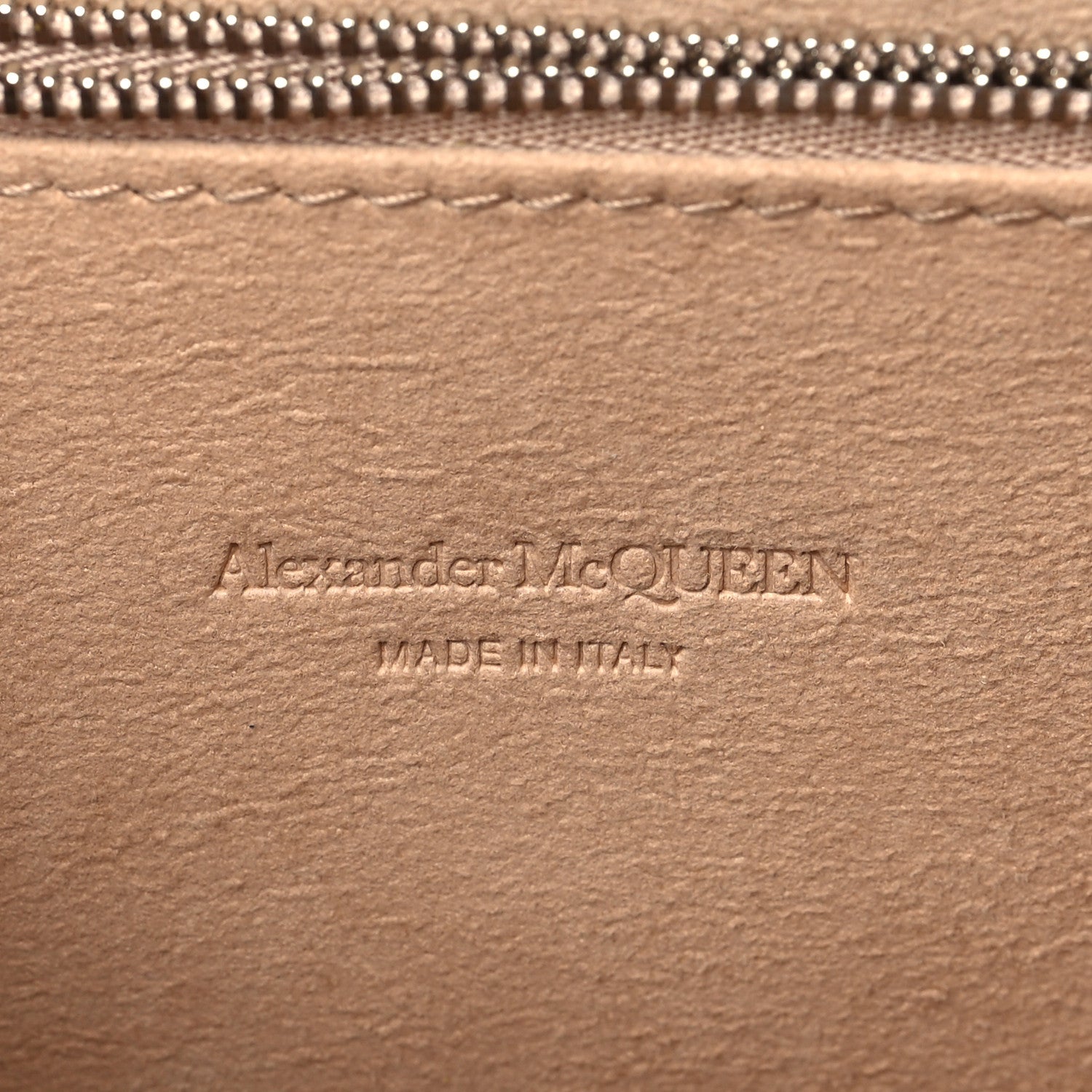 Alexander McQueen Calfskin Crocodile Embossed Knuckle Flat Clutch Lichen 6 of 9