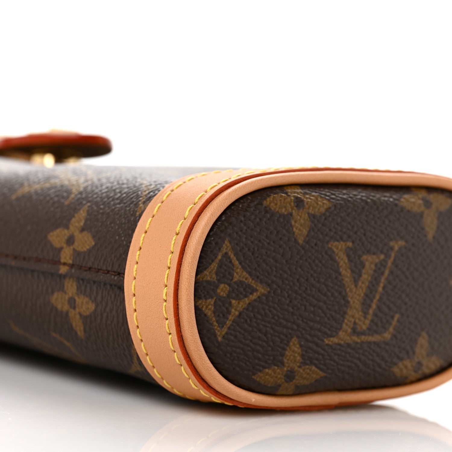 Louis Vuitton Monogram Fold Me Pouch 7 of 9