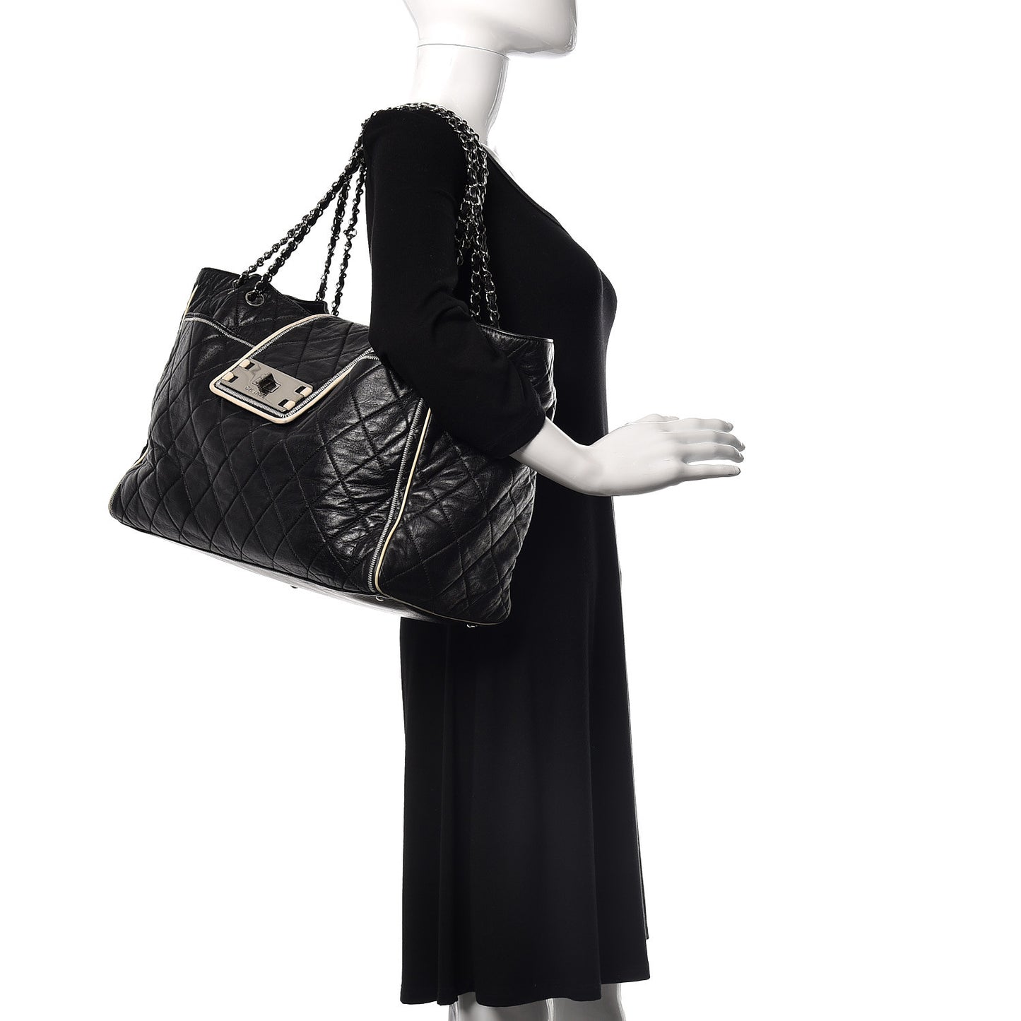 Lambskin Quilted Large East West Tote Black