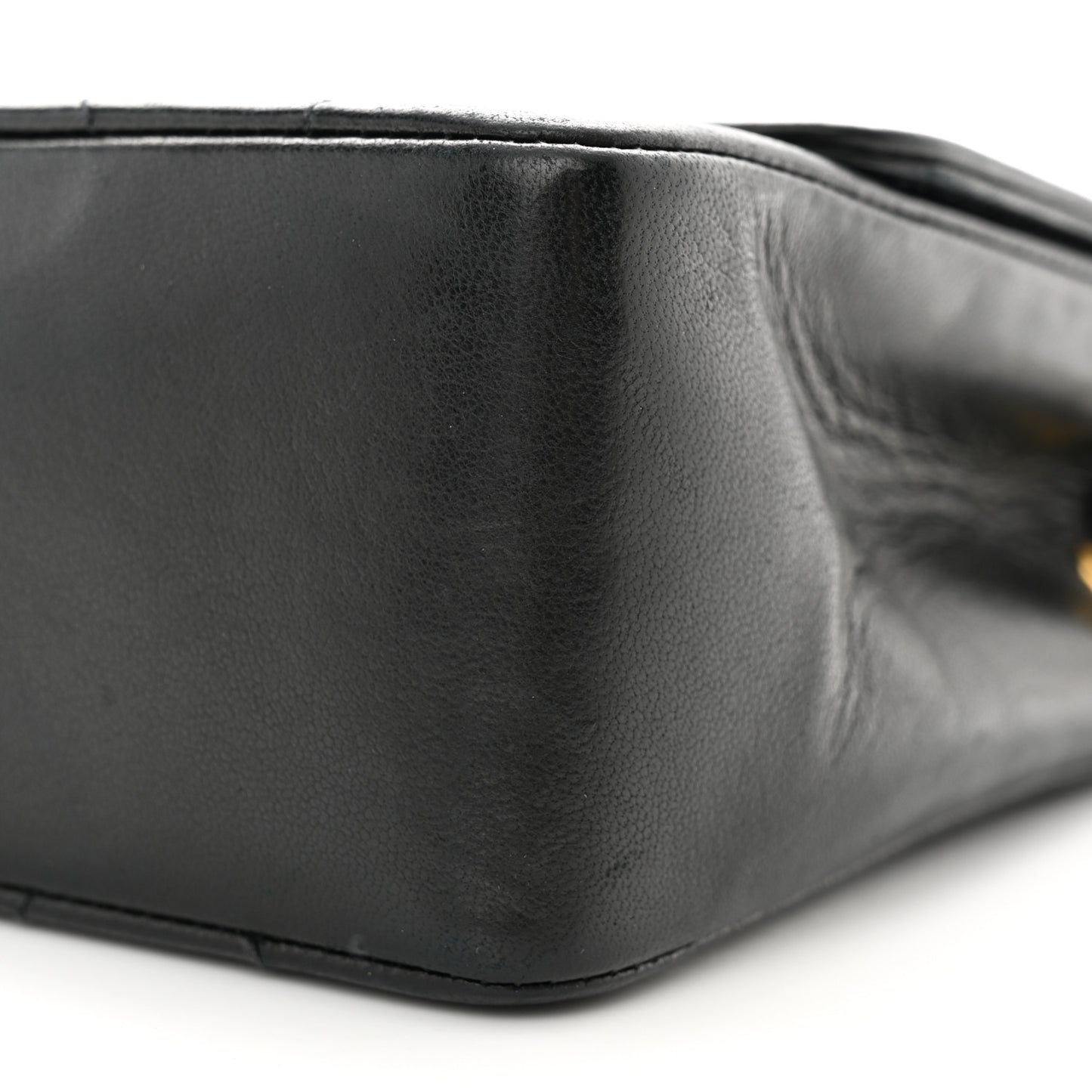 Lambskin Quilted Medium Single Flap Black