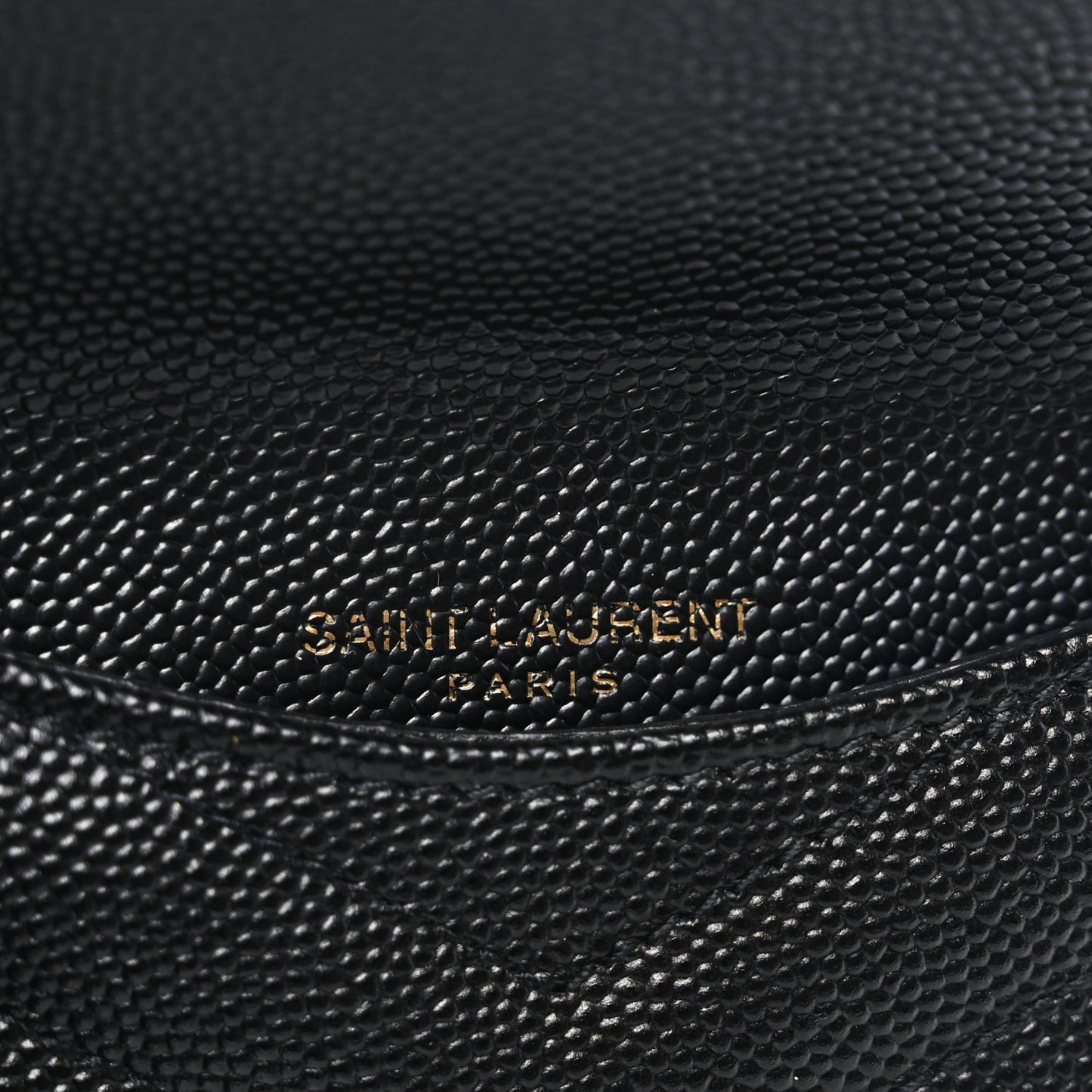 Grain De Poudre Matelasse Chevron Monogram Compact Wallet Black