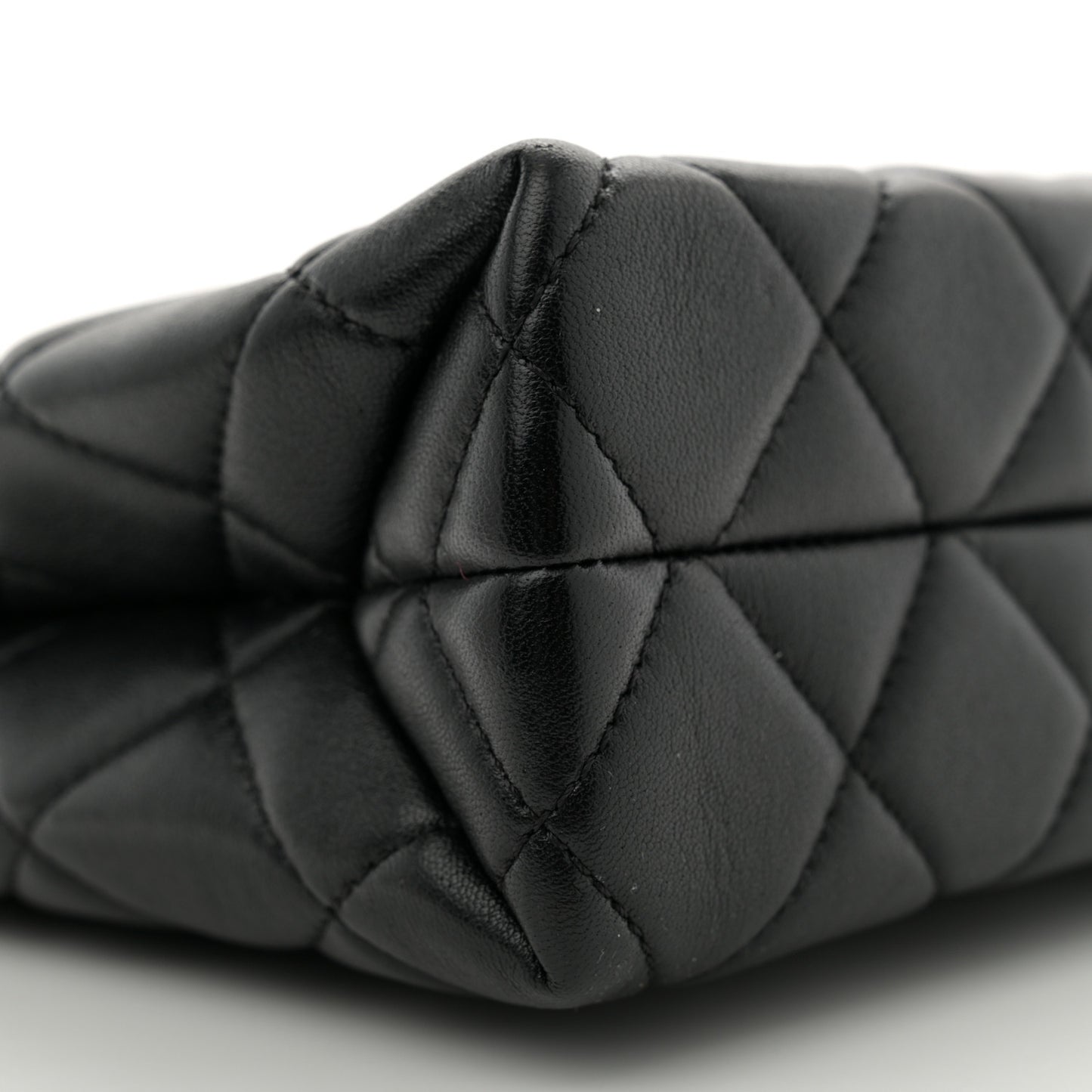 Shiny Lambskin Quilted Enamel CC Shoulder Bag Black