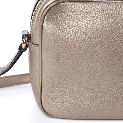 Gucci Metallic Pebbled Calfskin Small Soho Disco Bag Golden Beige 9 of 13