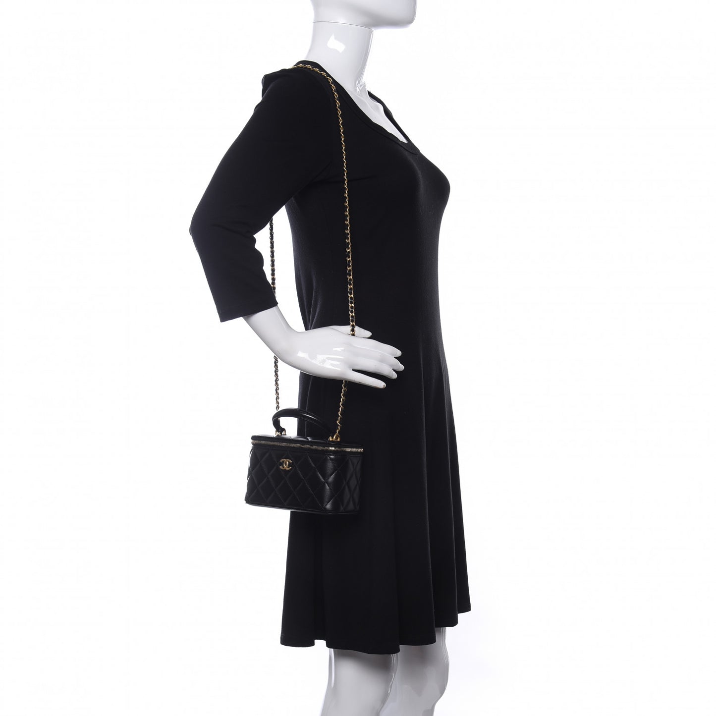 Lambskin Quilted Small Top Handle Vanity Case With Chain Black