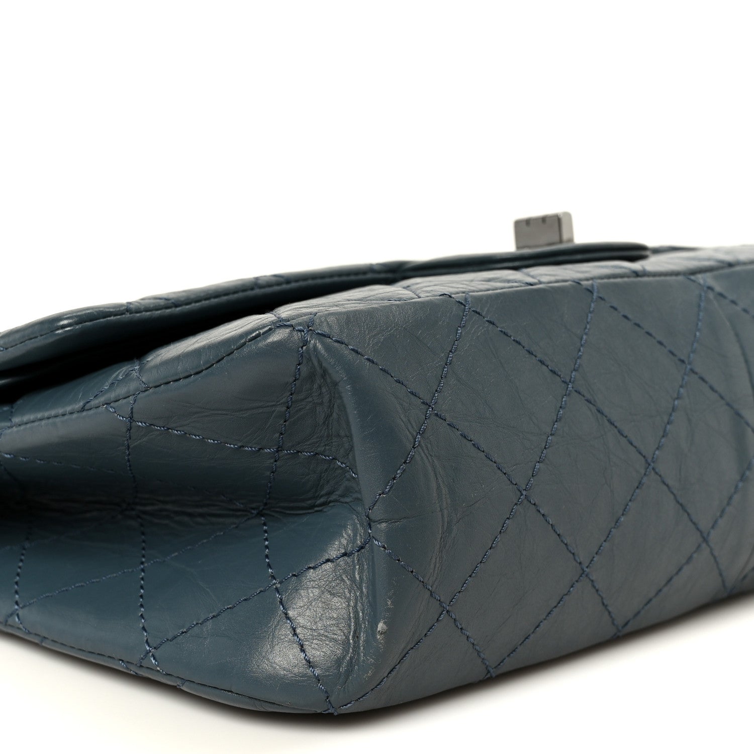 Chanel Aged Calfskin Quilted 2.55 Reissue 226 Flap Dark Blue 8 of 10