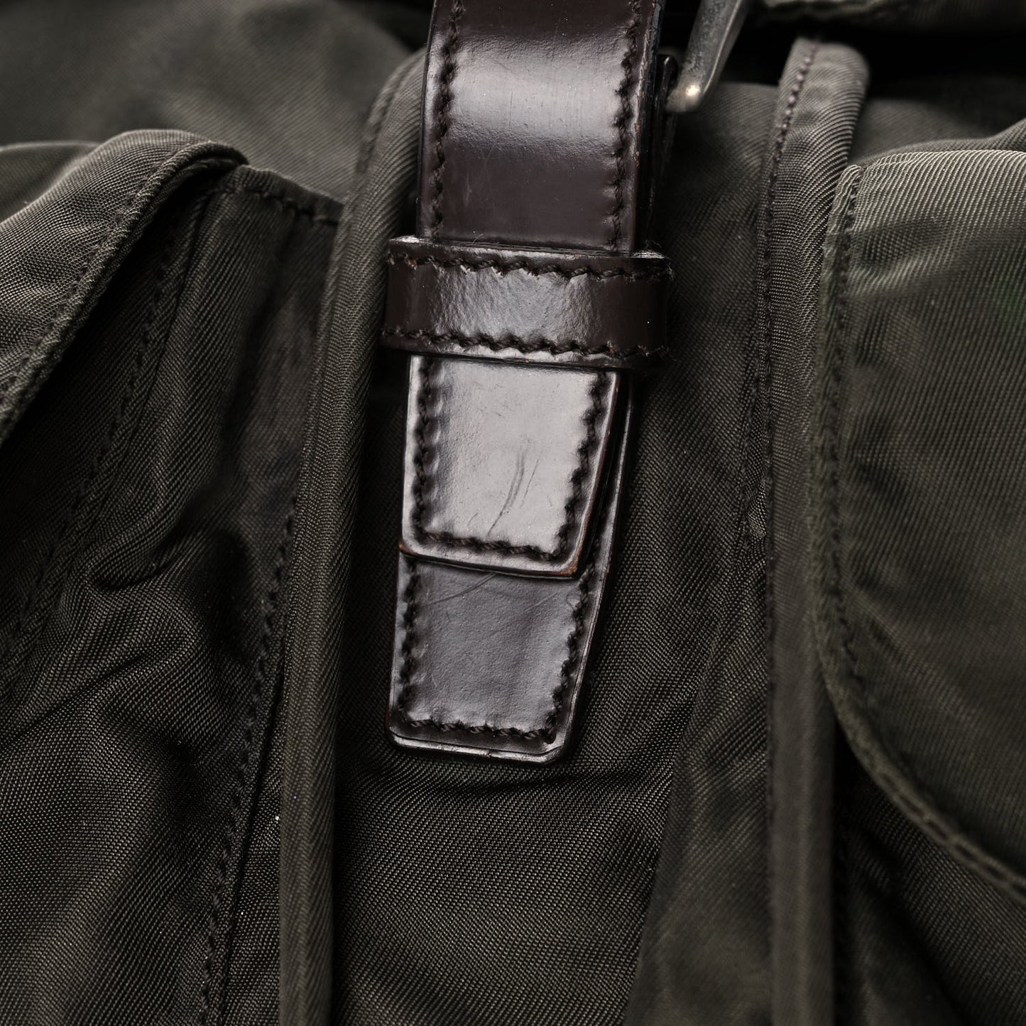 Nylon Vela Medium Backpack Mimetico