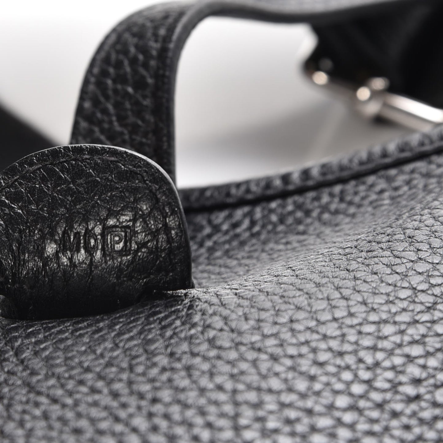Taurillon Clemence Evelyne III PM Black