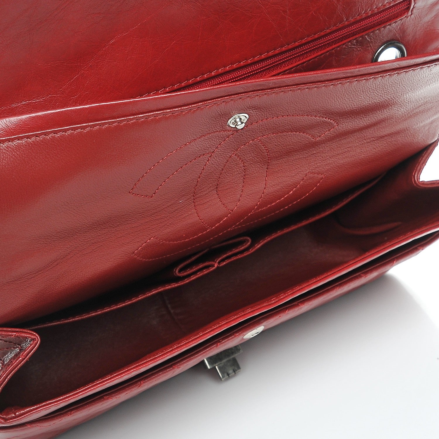 Chanel Aged Calfskin 2.55 Reissue 226 Flap Red 5 of 7