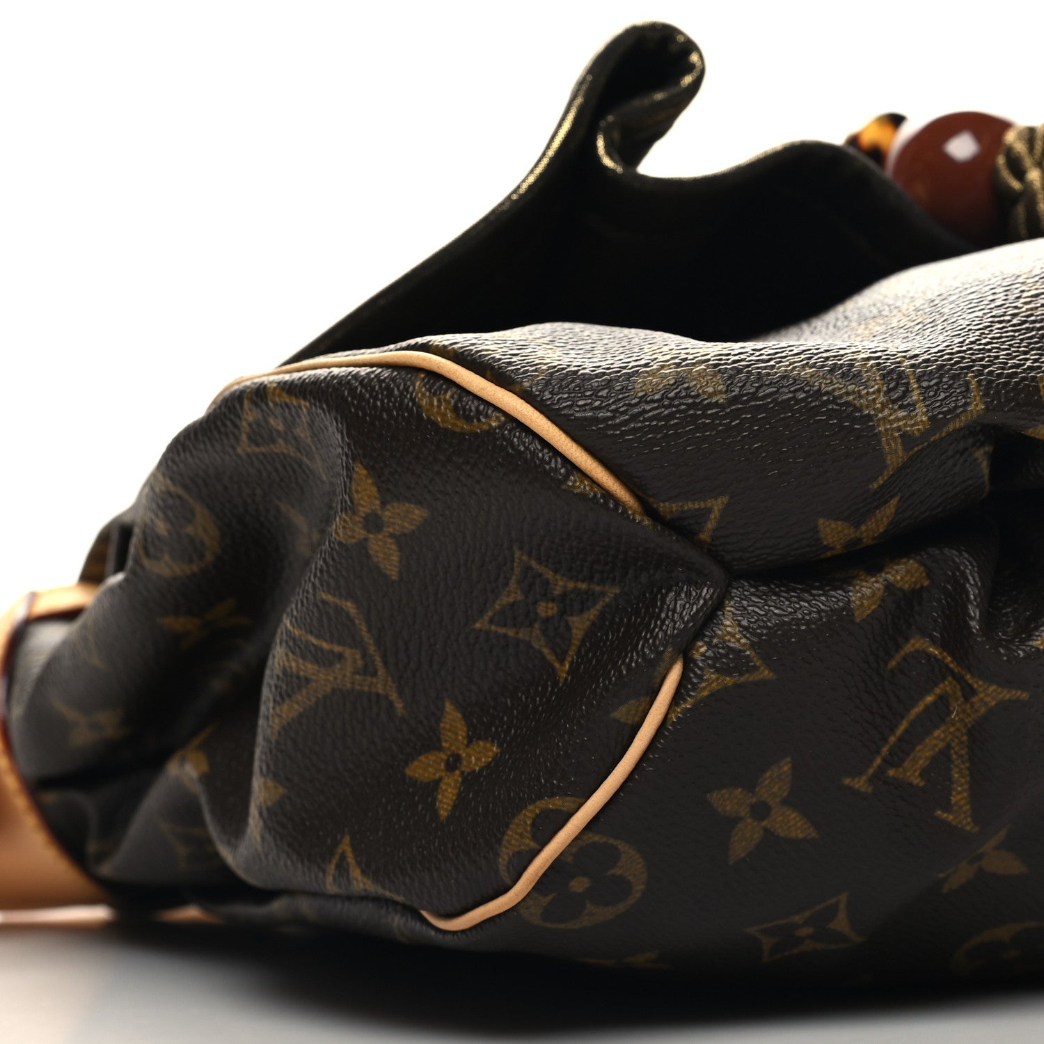 Louis Vuitton Monogram Kalahari PM 8 of 9