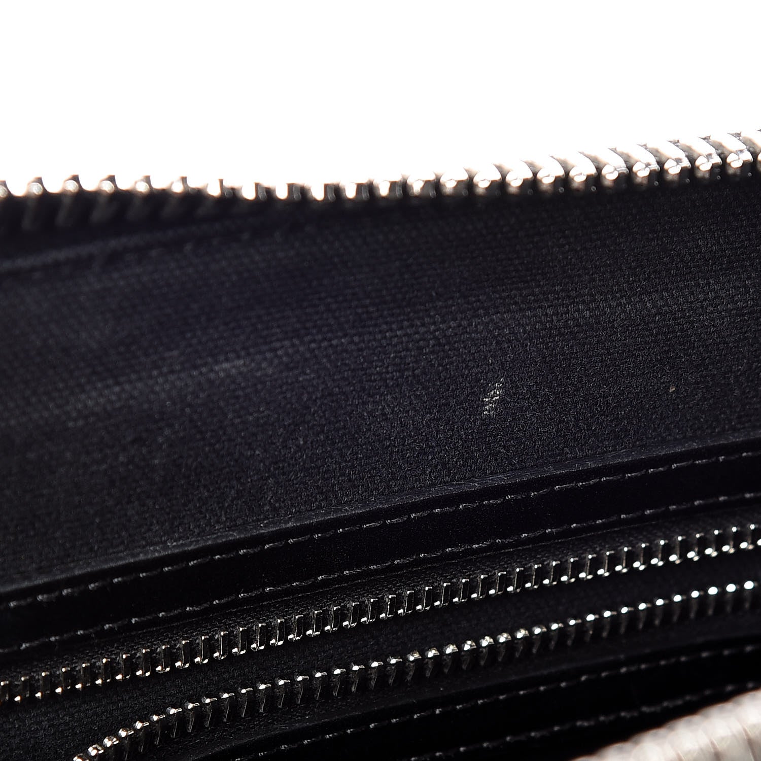 Givenchy Shiny Lord Calfskin Medium Antigona Black 25 of 25