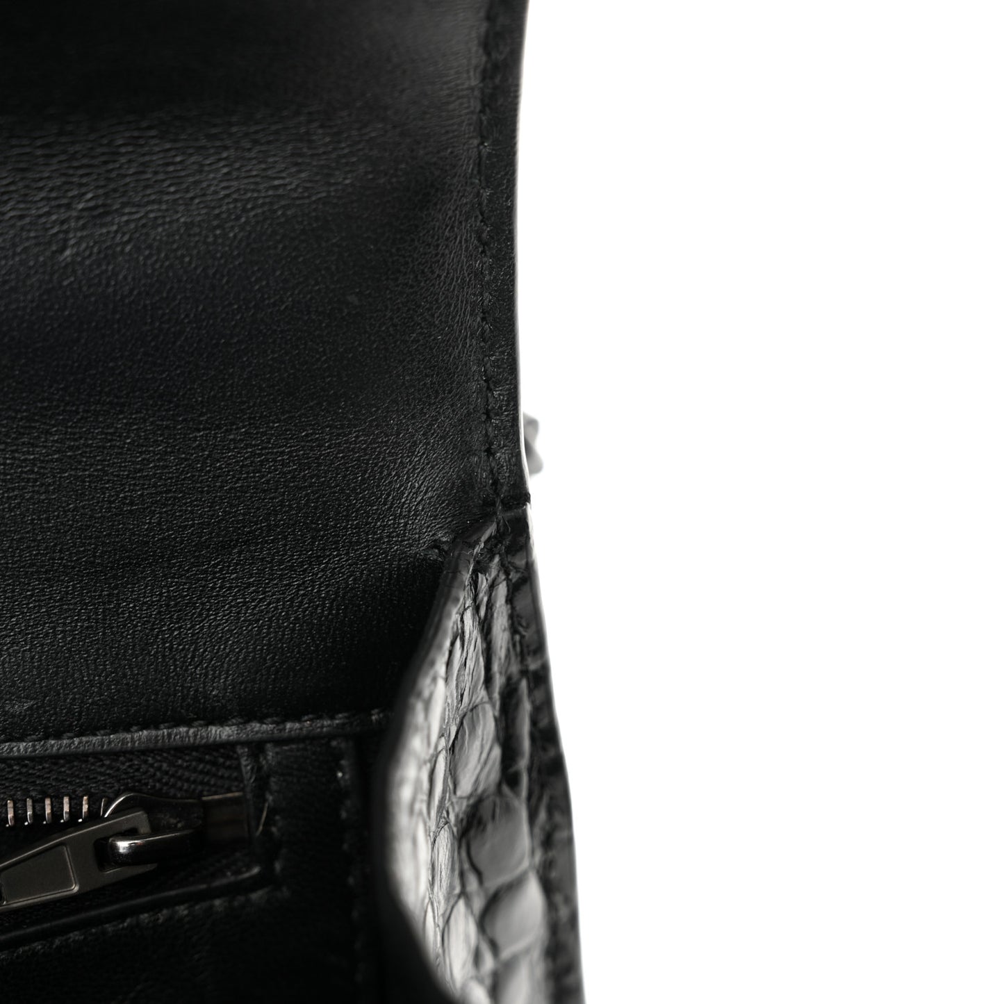 Shiny Calfskin Monochrome Crocodile Embossed Small Hourglass Top Handle Bag Black